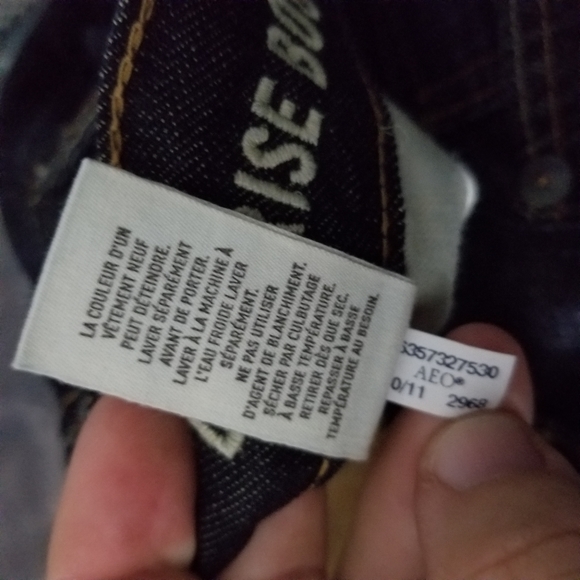 AMERICAN EAGLE | Low Rise Bootcut dark wash jeans - Picture 8 of 8